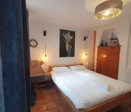 Hotel Logis Le Moulin De La Pipe