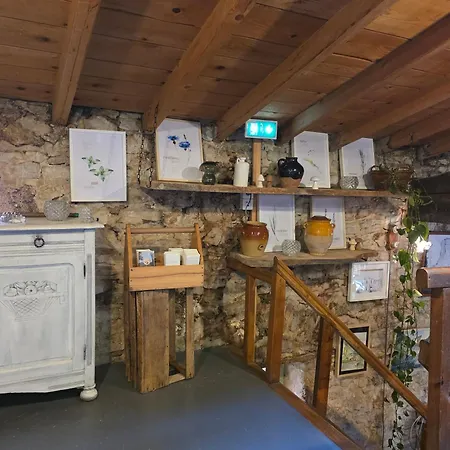 Hotel Logis Le Moulin De La Pipe