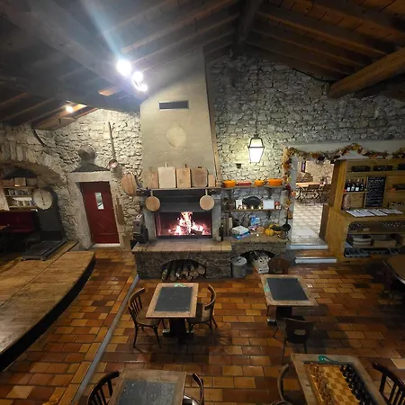 Hotel Logis Le Moulin De La Pipe Plan-de-Baix