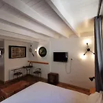 Hotel Logis Le Moulin De La Pipe 3*