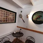 Hotel Logis Le Moulin De La Pipe 3*