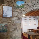 Logis Le Moulin De La Pipe Hotel