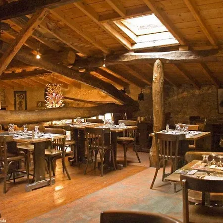 Le Moulin De La Pipe - Logis Restaurant Hotel 3*