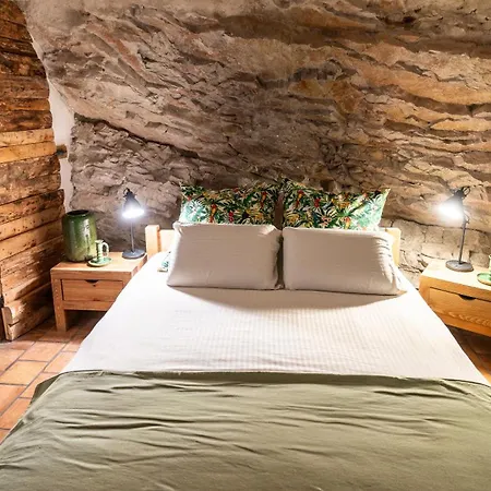 Hotel Le Moulin De La Pipe - Logis Restaurant Plan-de-Baix