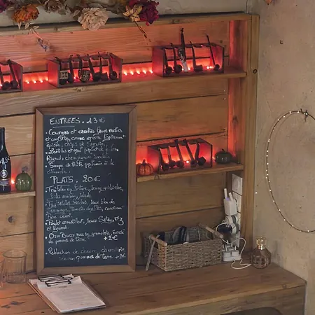 Hotell Logis Le Moulin De La Pipe 3*
